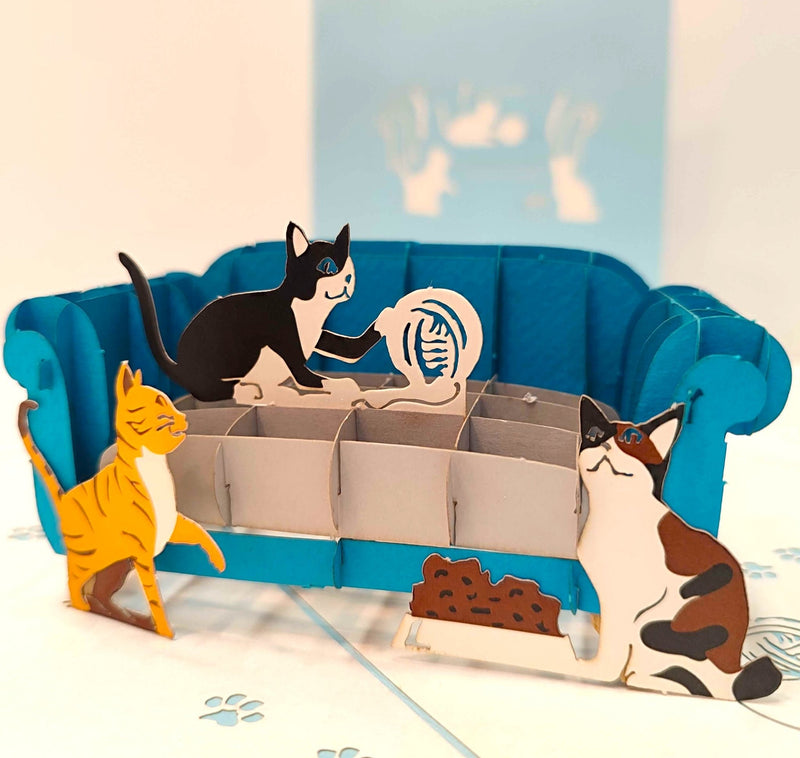 Katten spelen bij een bank - Pop - Up kaart - Catch Utrecht