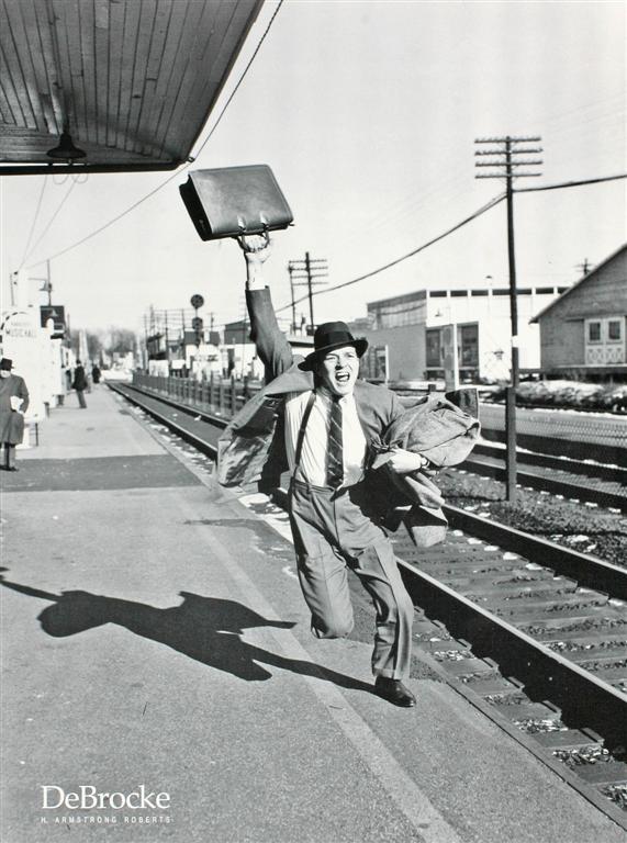 Man Chasing Train - Catch Utrecht