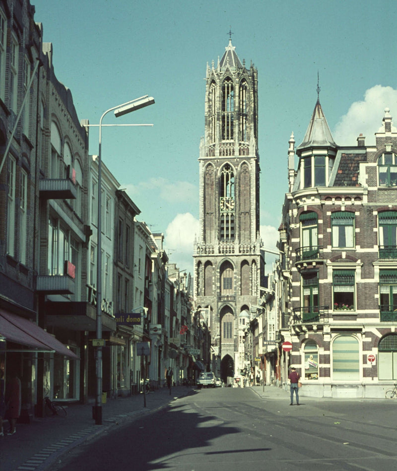 Zadelstraat vanaf de Mariaplaats - 1966, Utrecht - Catch Utrecht